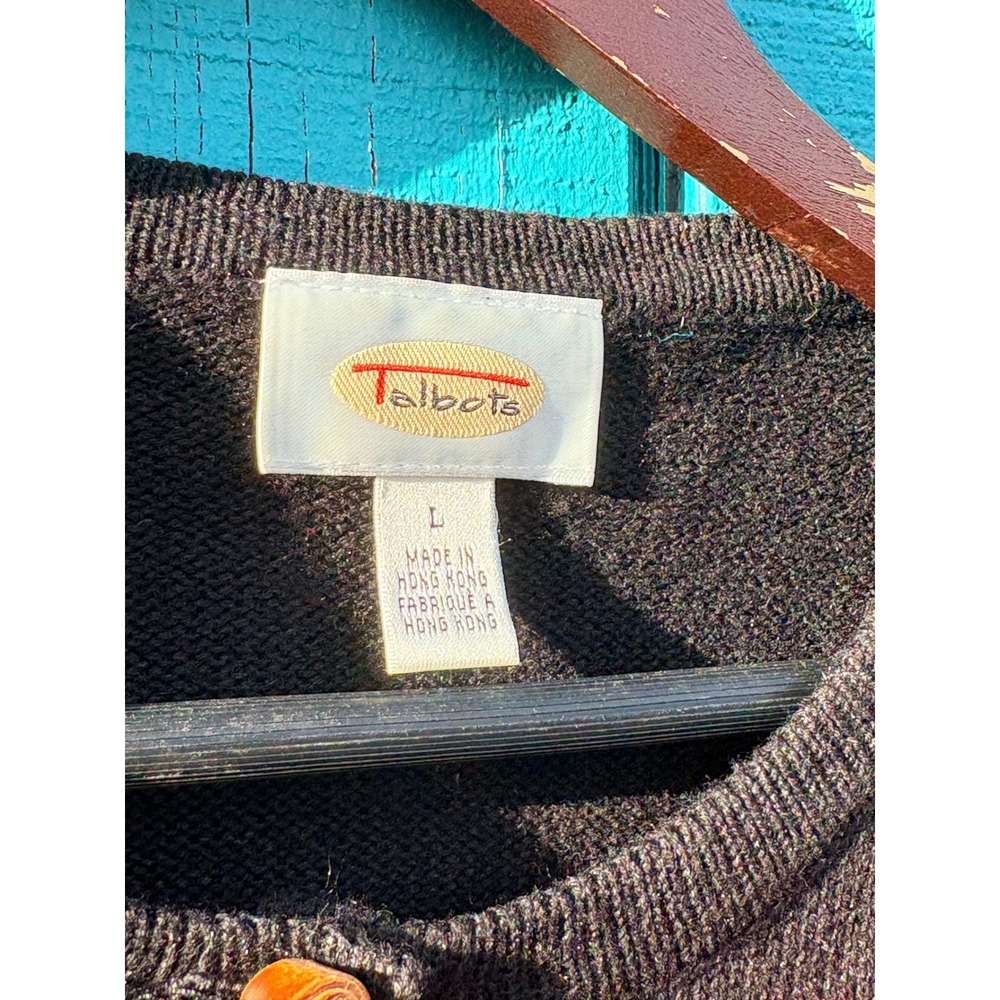 Vintage Talbots Artsy Embroidered Autumn Leaf Cardigan Sweater wood Buttons Fall - Picture 6 of 10